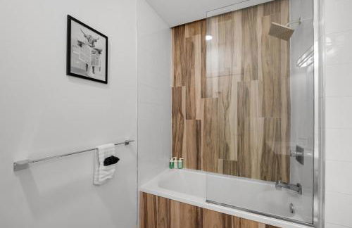 Skyline Studio - Modern Comfort Pool Access - Foto 21