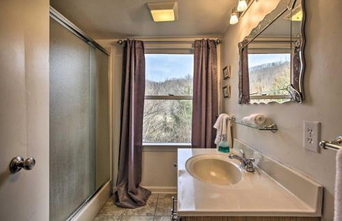 Spacious Faber Home with Yard, Steps to Winery! - Foto 13