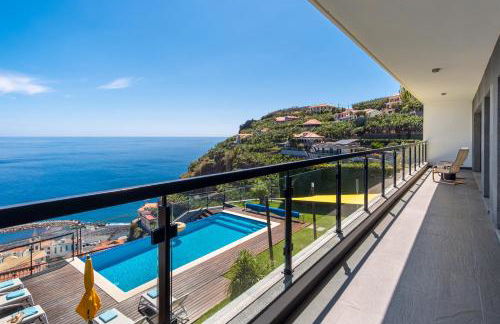 Villa Skylark - by LovelyStay - Foto 41