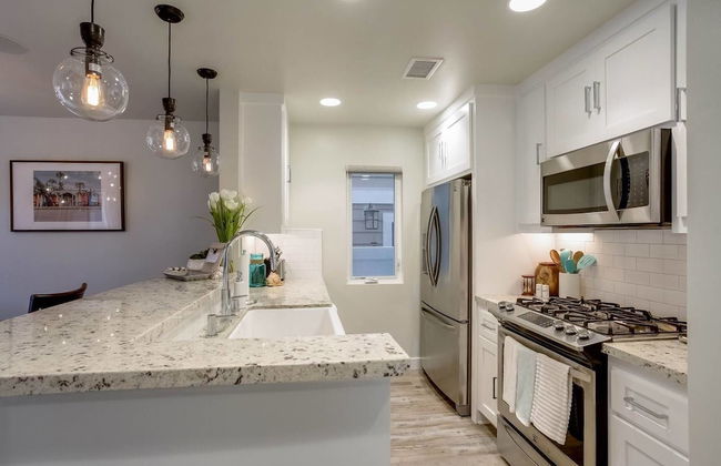 Brand NEW - Bay View Beach House - Houses for Rent in San Diego - Foto 17