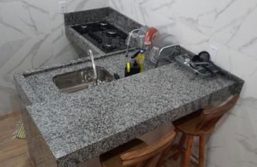 Flat 02 com Varanda - Avenida Hospedagem - Foto 6