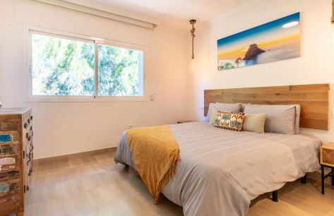 Fantástico Ático Dúplex en Marbella, con vistas al mar y a 300 metros de la playa - Photo 11