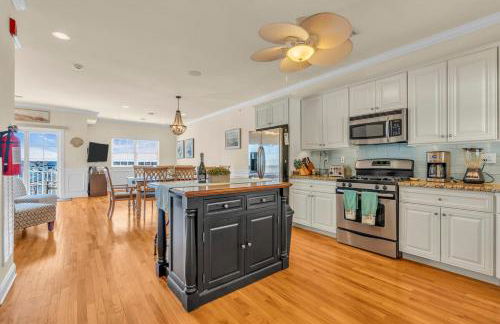 Rooftop Townhouse with 360 Views and Free Parking - Foto 37