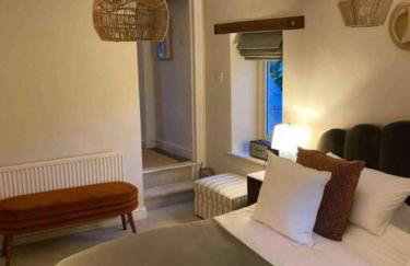 Boho Chic Cottage & Wild Garden nr Soho Farmhouse - Foto 23