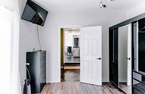 4-bedroom Burlington with AC & Wifi - Foto 32