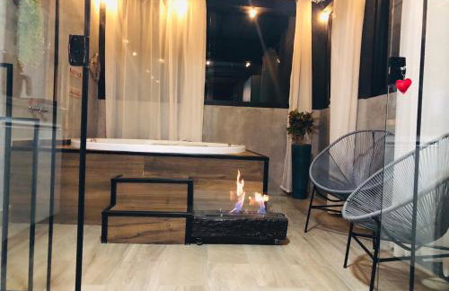 Uai House com jacuzzi, teto rooftop retrátil e colchão massageador - Foto 25