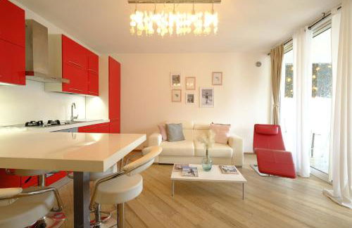 MIMA61 - Appartamento con piscina, giardino e posti auto a 50mt dal centro - Foto 17