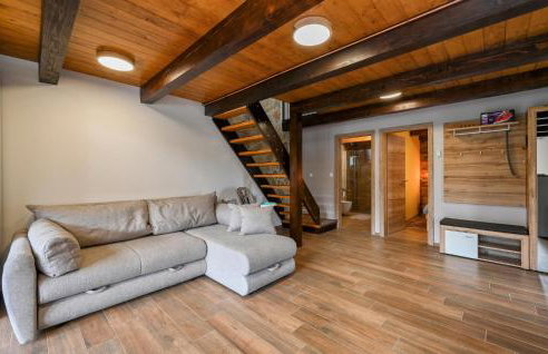 3 Bedroom Amazing Home In Lepoglava - Foto 5