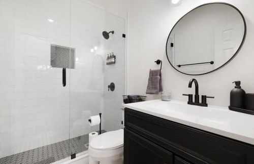 Live Like Royalty - Highland Village 6BR Mansion - Foto 29