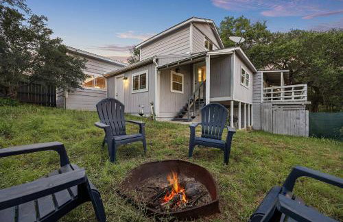 6-min walk to Lake - Home w/Fire-Pit & Pool Table - Foto 21