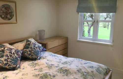 Cute Cottage 2024 Traveller Award - Photo 5