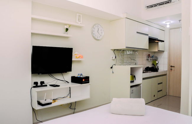 Relax Studio Apartment @ Springlake Summarecon Bekasi - Photo 2