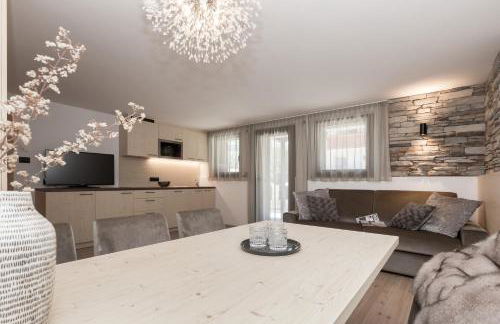 Aparthotel Familiaris - Family Apartments - Pools & Spa in Dolomites - Foto 79