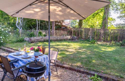 Historic 2 bed gatehouse in private parkland - Foto 15