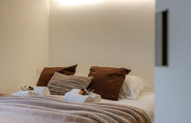 Modern Apartment With Terraces and Parking - Photo 37