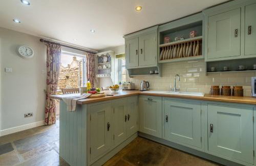 Theaked Stones - Photo 12