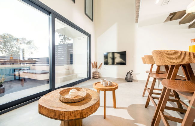 Serene seafront villas - Photo 61