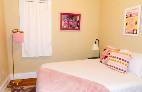 The Nook on Neil Walkable 3BR - Foto 17