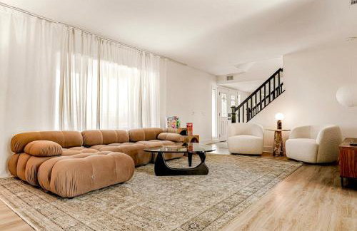 5BR Fun Haven Pool Mini Golf Movie Game room - Foto 9