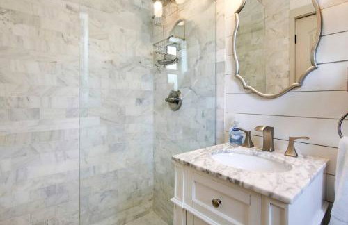 Lovely 1 Bedroom - Walk to Waterfront - Foto 17