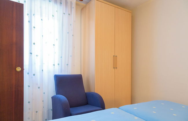 Apartamentos Los Arces - Foto 5