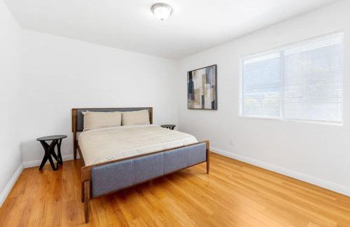 Spacious Culver City 4BR - Half Block from Amazon - Foto 19