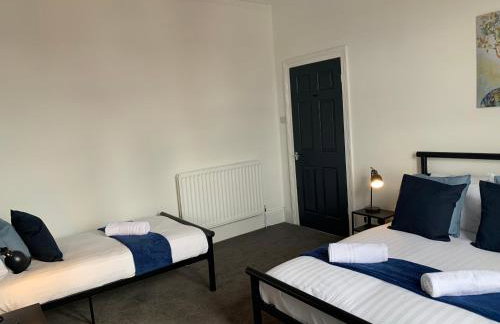 Rawling - Welcoming 3 bed apartment with free Wifi and Free Parking - Foto 9