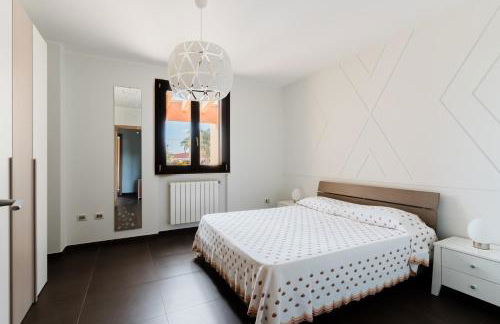 Intera villa ad uso esclusivo con 2 bagni 4 camere da letto,garage,giardino,area fitness,lavatrice,wifi - Foto 12