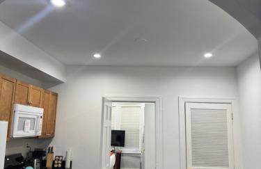 Gorgeous Refurbished 1Bdrm and 1Den Home - Foto 12