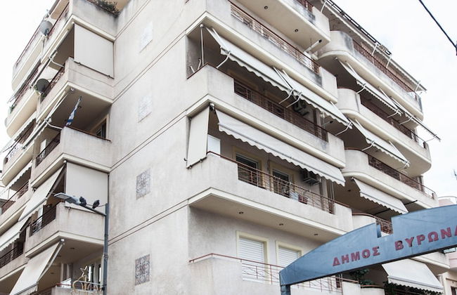 Vironas Delight 1Bd Apt w Lovely Balcony - Foto 22