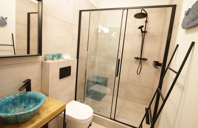 Residence in Zastan With Lake Access - Photo 11