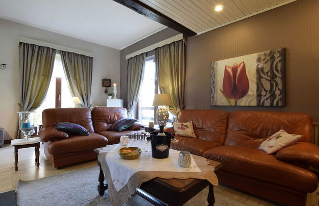 Cozy Family Holiday Home - Photo 14