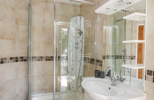 The Coach House at Plas Dolguog - Foto 21