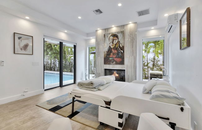 Lynora's Luxe Estate Modern Design - Foto 17