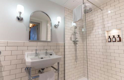 The Vineyard Hotel in Horsham, Near Gatwick Airport - Foto 28