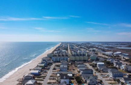 Blue Oar- Beach, Pool, and Sun in Surf City! - Foto 42