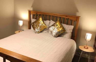 Cosy Home with Free Parking Near Edinburgh St Andrews M90 & Amazon - Foto 28