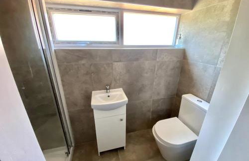 Luxury 5 Bedrooms House in Milton Keynes - Foto 13