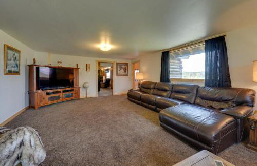 Wyoming Horse Property Near Outdoor Recreation! - Photo 5