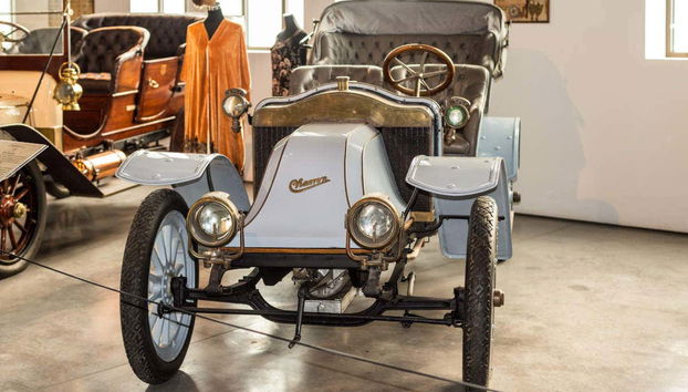 Automobile and Fashion Museum Tickets - Foto 2