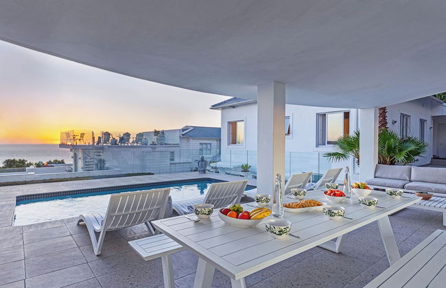 Clifton YOLO Spaces – Clifton Beachfront Penthouse - Photo 46