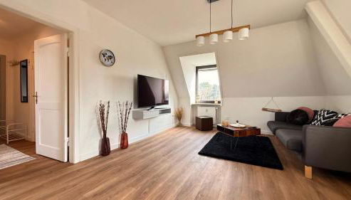 Hugos Nest Ferienwohnung Neumünster WLAN & Arbeitsplatz - Foto 2