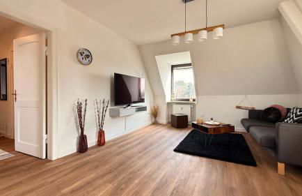 Hugos Nest Ferienwohnung Neumünster WLAN & Arbeitsplatz - Foto 2