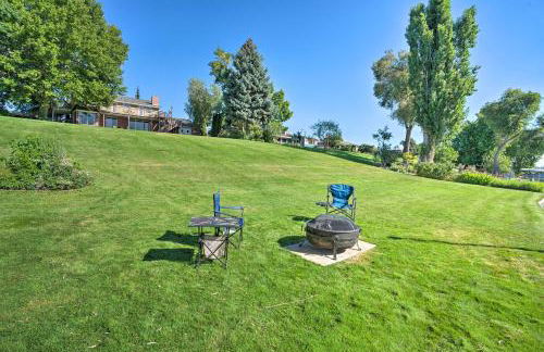 Lake House with Hot Tub - 1 Mi to Surf n Slide - Foto 43