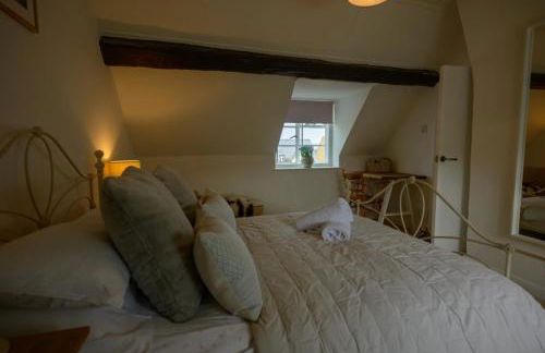 Pear Tree Cottage in the Cotswolds - Photo 15