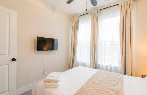 Spacious 4BR Near UNC Charlotte & Major Venues - Foto 10