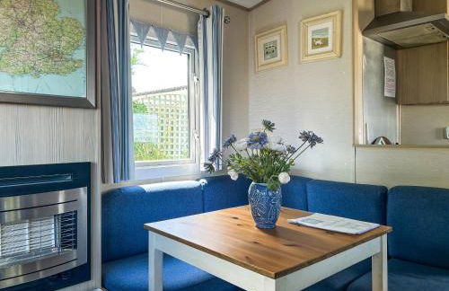 The Bolt Hole - Photo 7