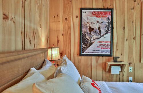 RoundTop Chalet - Hot Tub, Fire Pit & Mountain Views near Killington & Okemo - Foto 17