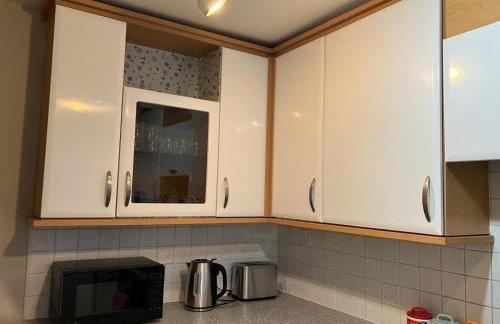 Spacious Home in Walsall with Parking & Garden - Foto 13