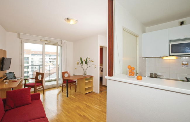 Séjours & Affaires Lyon Saint-Nicolas - Photo 11